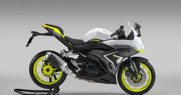 Benelli Tornado 400 2025: la supersportiva versatile per tutti
