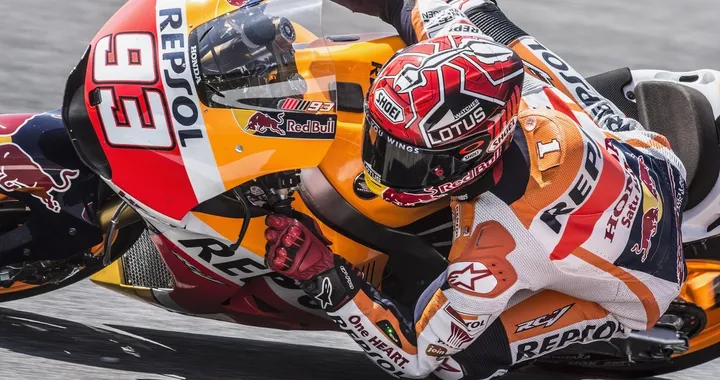 MotoGP Germania 2015: Marquez precede Rossi nelle FP1