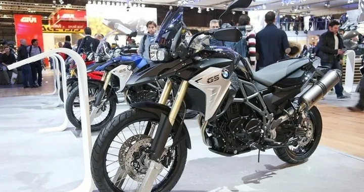 BMW F 700 GS e BMW F 800 GS MY 2016 [Video]