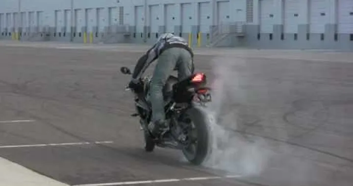 BMW S1000RR Chris Teach McNeil Drifting and Stunting 2010