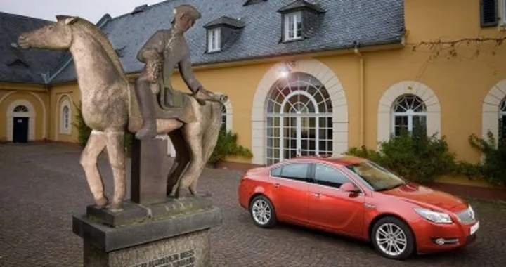 Buick Regal: ecco la Insignia per il mercato Cinese