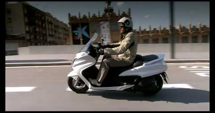 EV-12: 48v Electric Flat Tracker