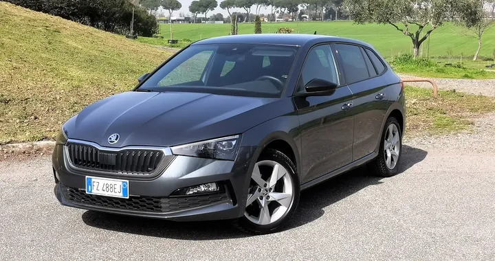 Skoda Scala 1.0 G-TEC: la prova su strada