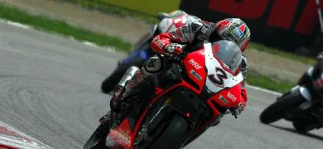 SBK a Monza: Max Biaggi ne esce un bel po' arrabbiato...