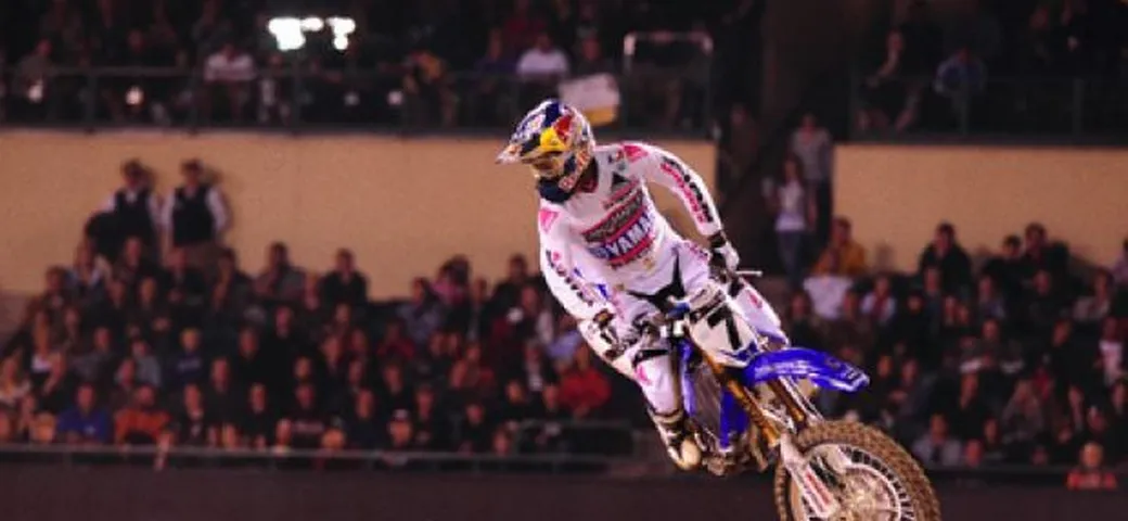 AMA Supercross: trionfo di James Stewart