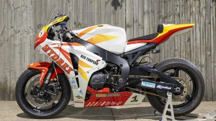 Guy Martin, in vendita la Fireblade del suo miglior Isle of Man TT