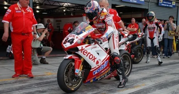 SBK Monza: Live @ Pitlane sabato - 1a parte