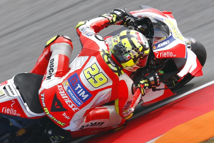 Iannone 3° a Brno: 