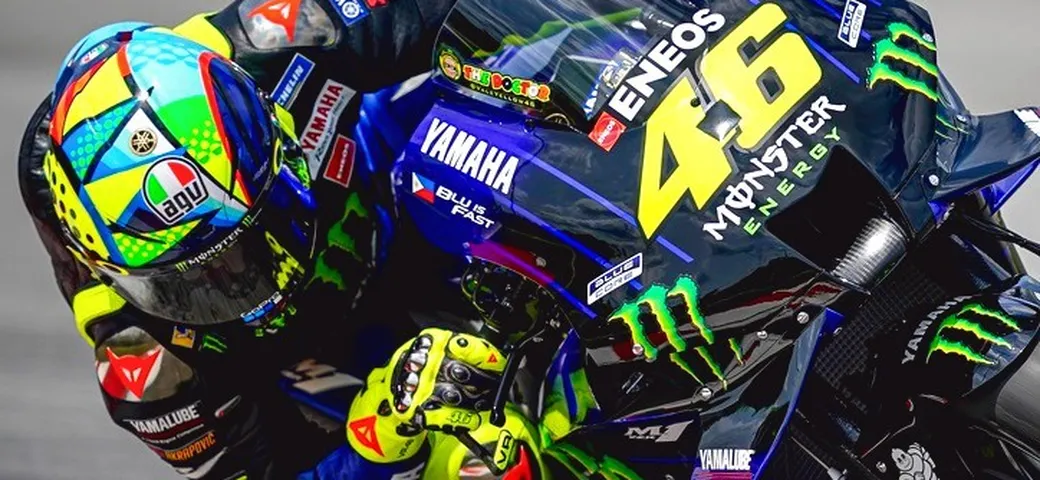 Gira a Misano con Valentino Rossi grazie a Dainese