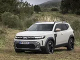 Anche la Dacia Duster diventa elettrica: quanto costerà