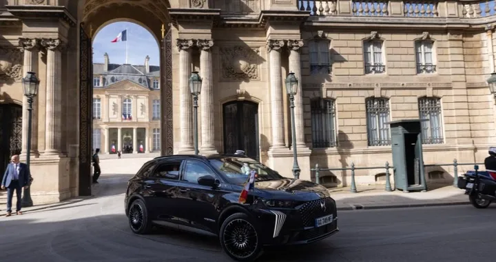 DS N°8 Presidenziale: lusso francese, produzione italiana