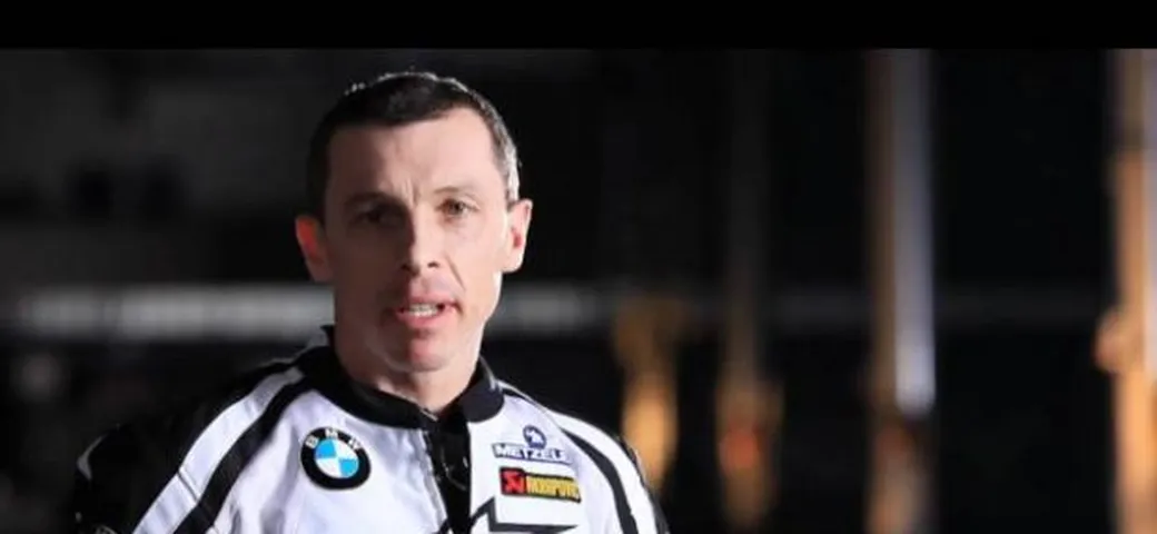 Chris Pfeiffer spiega come si fa uno stoppie!/video