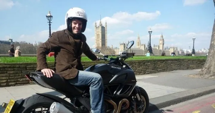 Il Diavel secondo Carlos Checa