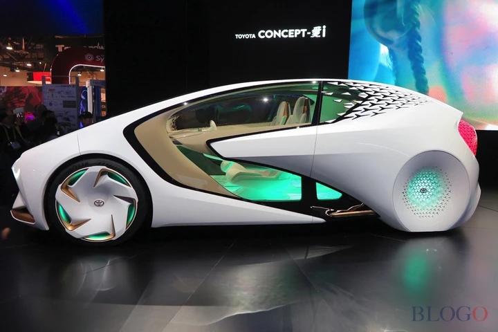 Toyota Concept-i al CES 2017 Live