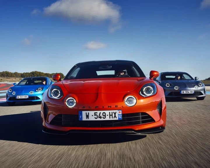 Addio all'Alpine A110, lo stop avverrà nel 2026: erede (forse) elettrica