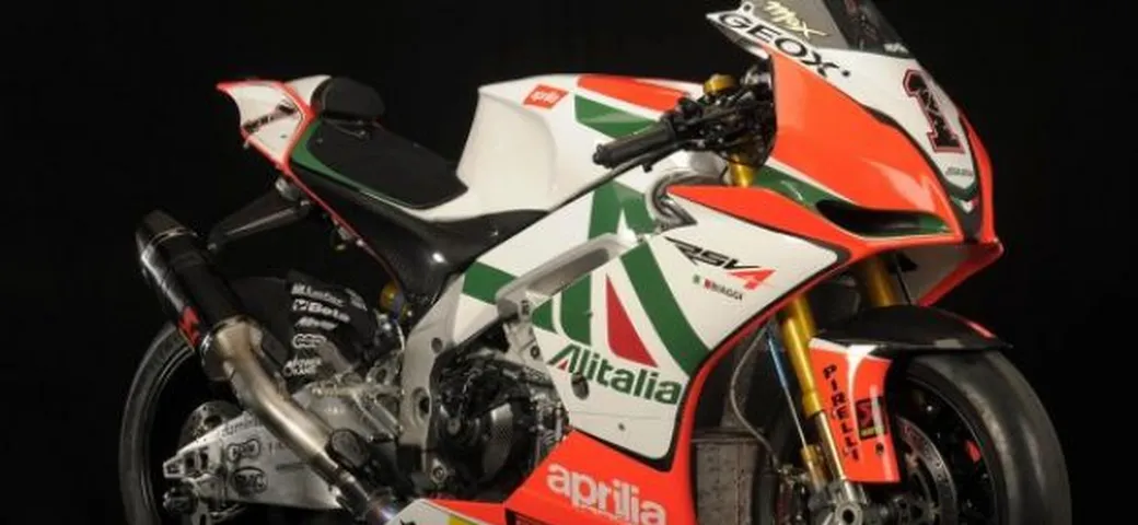 WSBK: #1 sull'Aprilia RSV4 di Max Biaggi