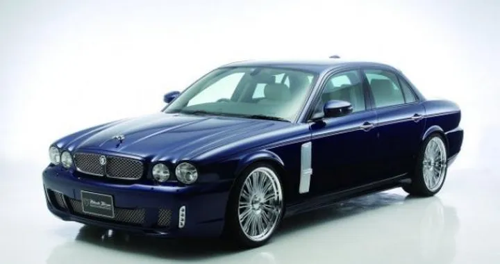 Jaguar XJ X350 Black Bison Edition by Wald International