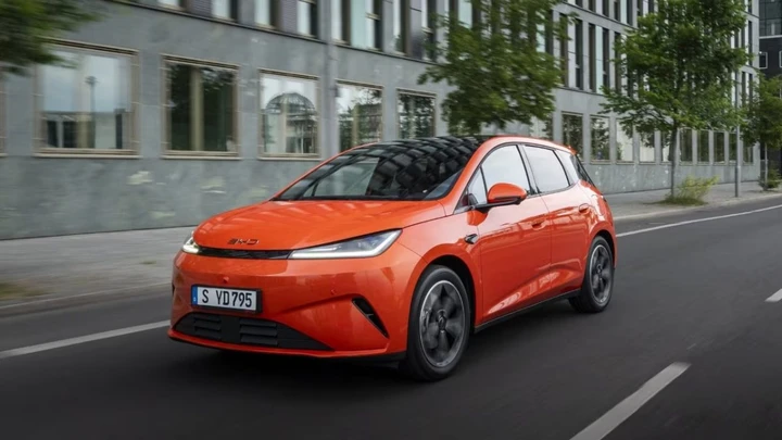 Storico sorpasso di BYD, vende più auto di Citroën in Europa