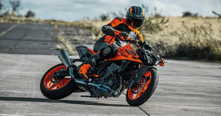 Bajaj salva KTM, ma a quale prezzo? Identità europea a rischio