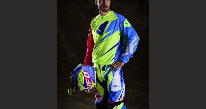 Ufo Plast: abbigliamento moto Revolution Limited Edition