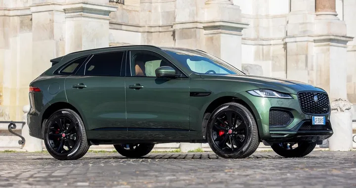 Jaguar F-Pace: le nuove versioni speciali Greystone e Greenstone