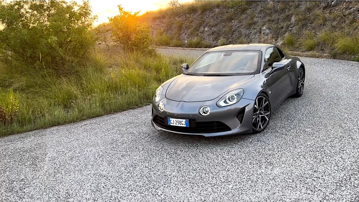 Alpine A110 GT: la prova su strada