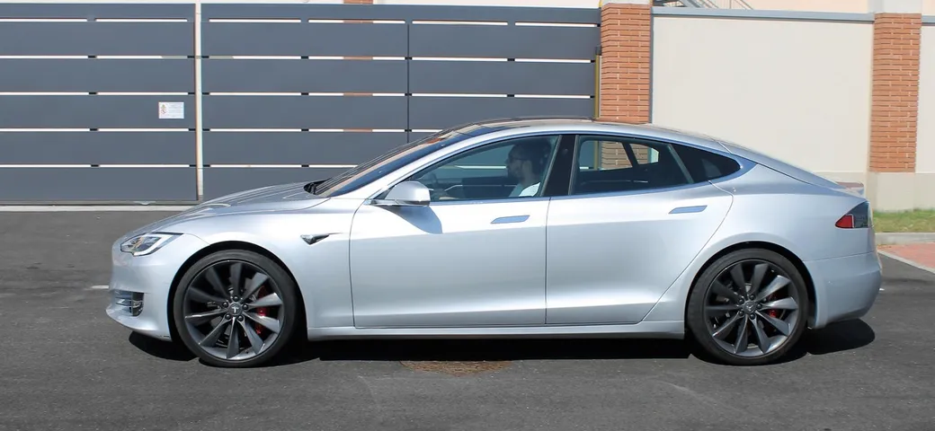 Tesla: nuovi problemi in Germania per gli incentivi