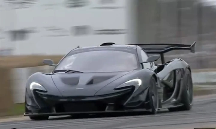 McLaren P1 LM: nuovo record a Goodwood [Video]