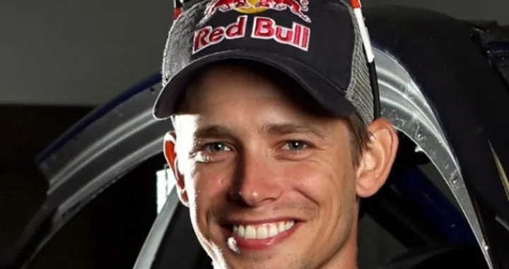 Ufficiale: Casey Stoner nelle Dunlop Series della V8 Supercars 2013