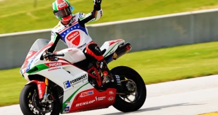 Ducati torna alla vittoria nell'AMA