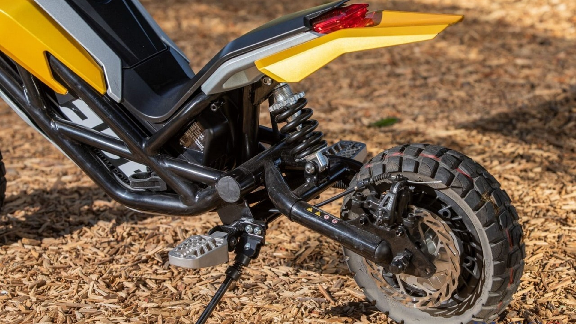Splach Transformer 2021: il monopattino elettrico per l'off-road - Motoblog
