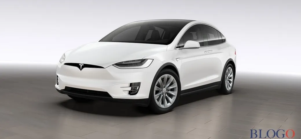 Tesla Model X: arriva in Italia la versione 60D
