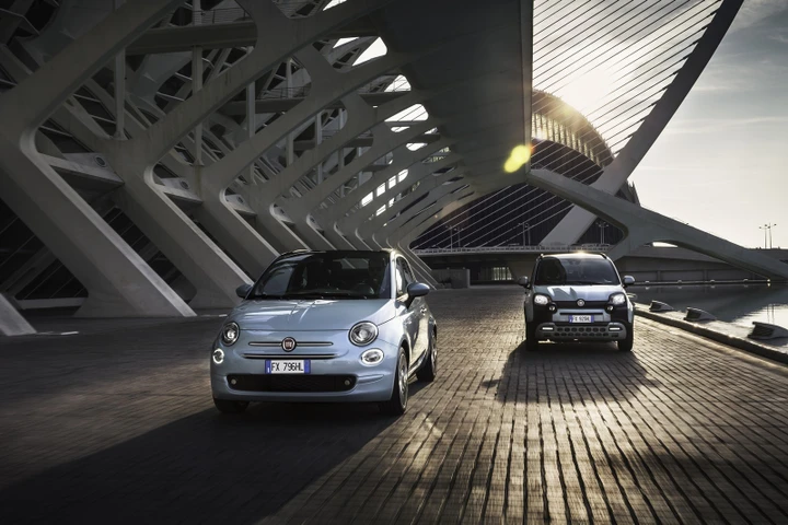 Fiat Panda e 500 Hybrid: prezzi e allestimenti