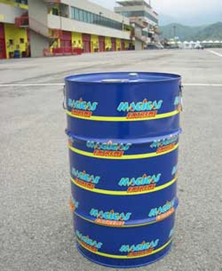 Benzina per moto d'epoca