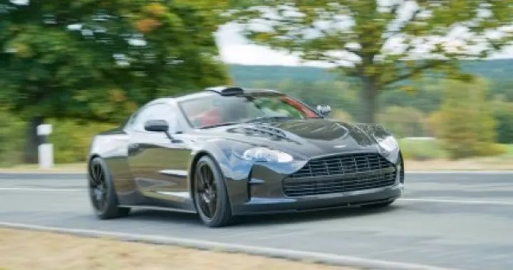 Mansory Cyrus: nuove immagini ufficiali