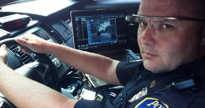 Dubai: Google Glass d'ordinanza per la polizia