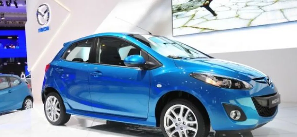 Mazda 2: 30 km/l con il nuovo propulsore SkyActiv-G benzina