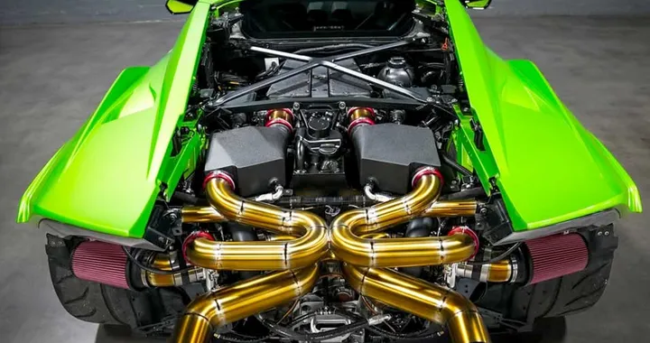 Georgiano trasforma la sua Lamborghini Huracan STO in un mostro da 2000 CV