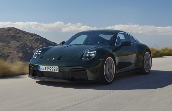 Porsche 911 GT3: il restyling che ridefinisce l'icona a 25 anni dal debutto