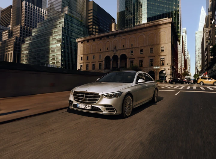 Nuova Mercedes-Benz Classe S: svelata l’auto più avanzata al mondo