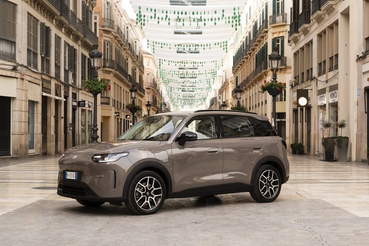 Leapmotor B03X, l’elettrica da 197 CV costa 19.900 euro e fa 382 km