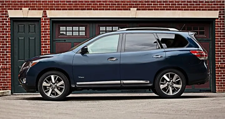 Nissan Pathfinder Hybrid