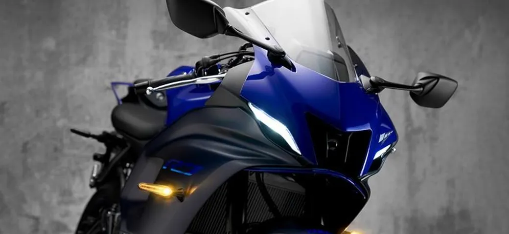 Yamaha YZF-R9 pronta entro fine anno?