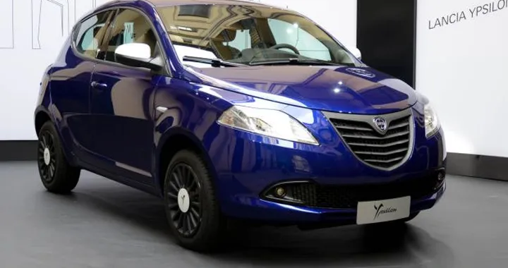 Lancia Ypsilon Elefantino: Metano, GPL, prezzi e foto