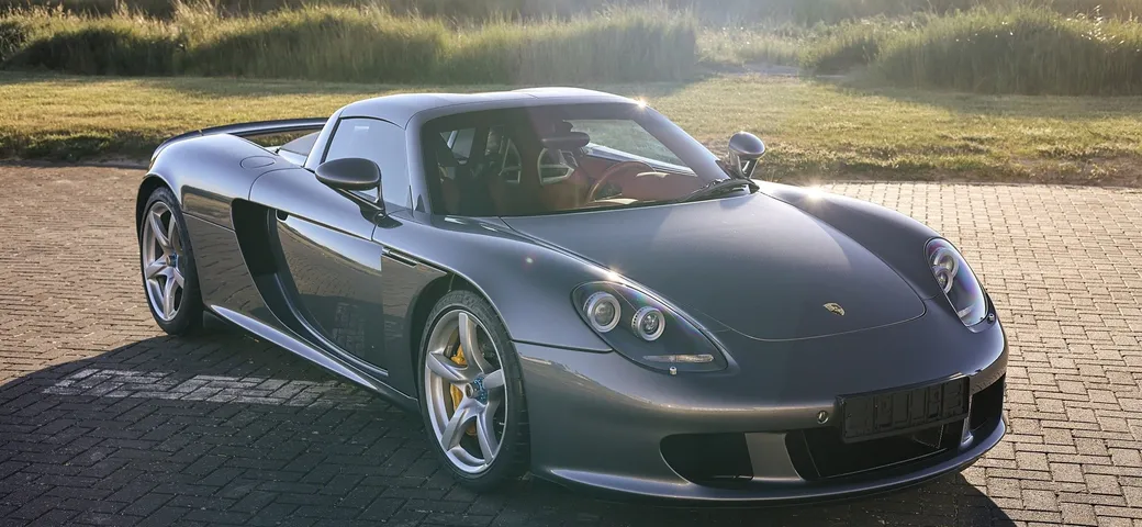 La Porsche Carrera GT di Jenson Button venduta per 1 milione USD