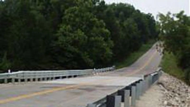 Condannati i progettisti di un guard rail assassino