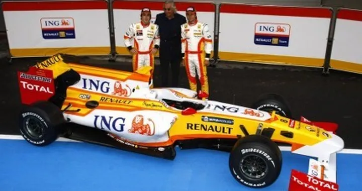 Renault R29 F1: arriva lo sponsor Total