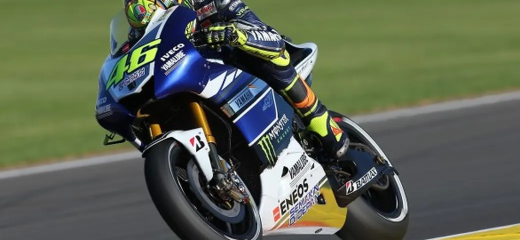MotoGP Valencia 2013: Lorenzo battagliero, Rossi fatica a tenere il ritmo
