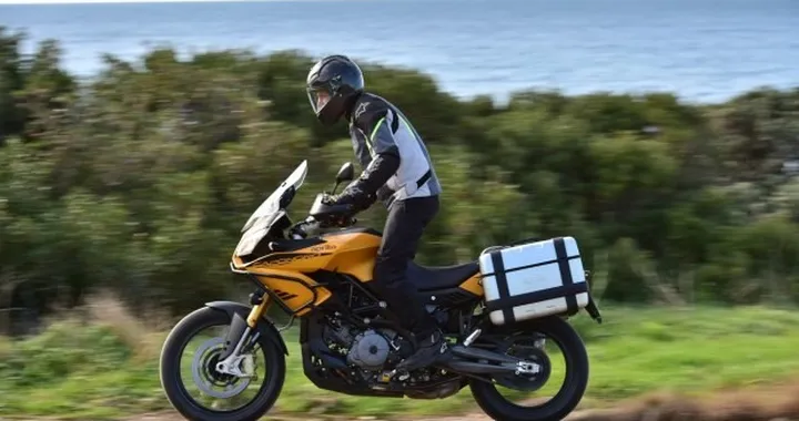 Aprilia Caponord 1200 Rally: test su strada