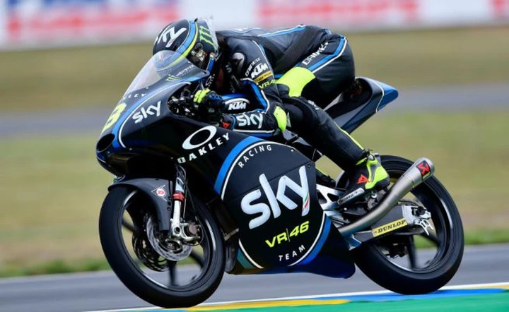 Moto3 Le Mans, Bulega il più veloce ma “retrocesso” dietro a Martin. Fenati e Antonelli in seconda fila